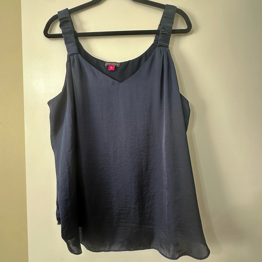 Navy Blue Vince Camuto Tank Size XL